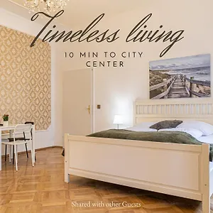 friendly-4br-shared-apt-near-downtown.vienna-besthotels.com/